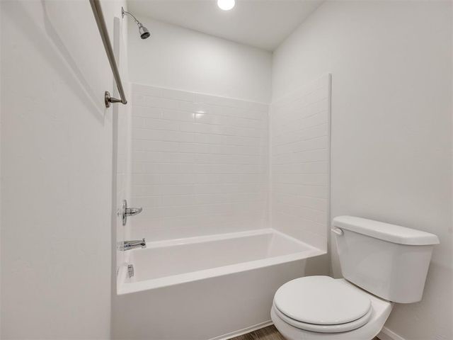 1842 Brush Creek Way, Newcastle, OK 73065