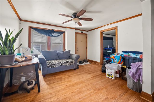 2649 N 74th Avenue, Elmwood Park, IL 60707