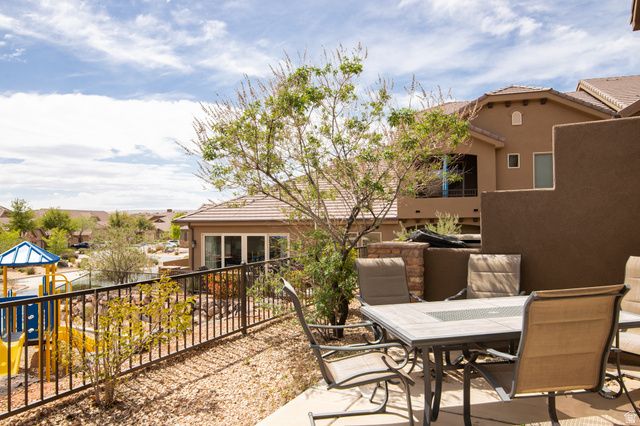 2094 N CORAL RIDGE DR, Washington, UT 84780