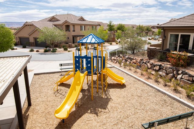 2094 N CORAL RIDGE DR, Washington, UT 84780