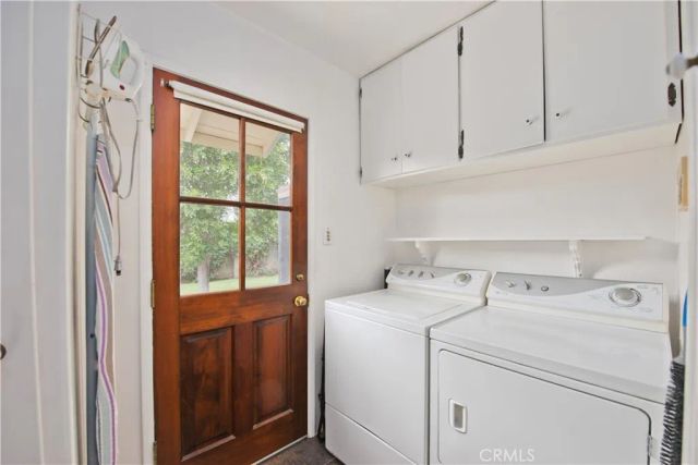 6631 Densmore Avenue, Lake Balboa, CA 91406