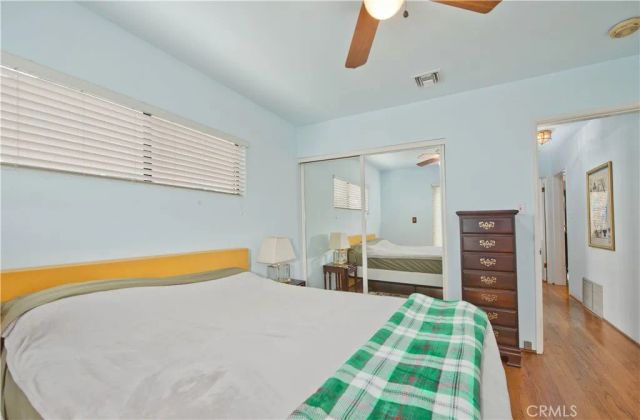 6631 Densmore Avenue, Lake Balboa, CA 91406