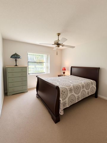 3555 Lucerne Park Drive, Greenacres, FL 33467