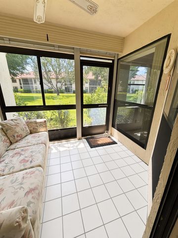 3555 Lucerne Park Drive, Greenacres, FL 33467