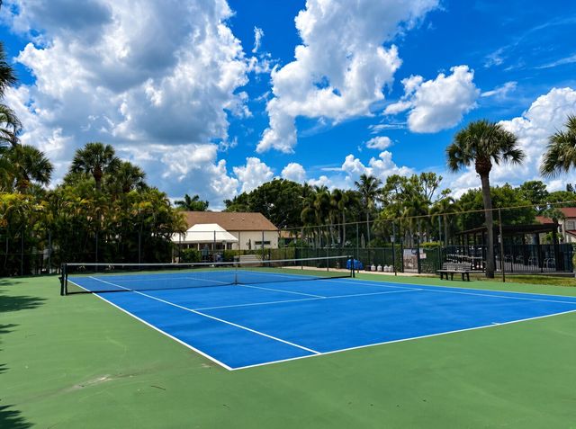 3555 Lucerne Park Drive, Greenacres, FL 33467