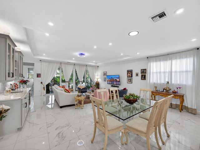 12047 SW Viridian Boulevard, Port St. Lucie, FL 34987