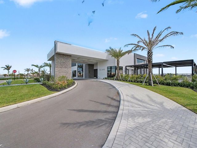 12047 SW Viridian Boulevard, Port St. Lucie, FL 34987