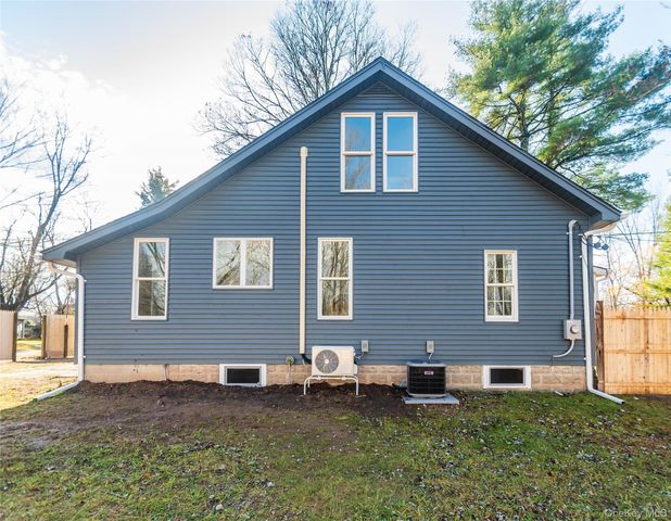 3 Anna Street, Kerhonkson, NY 12446