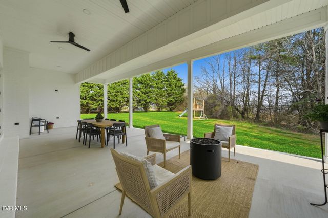 406 Lancaster Court, Morristown, TN 37814