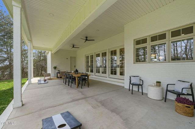 406 Lancaster Court, Morristown, TN 37814