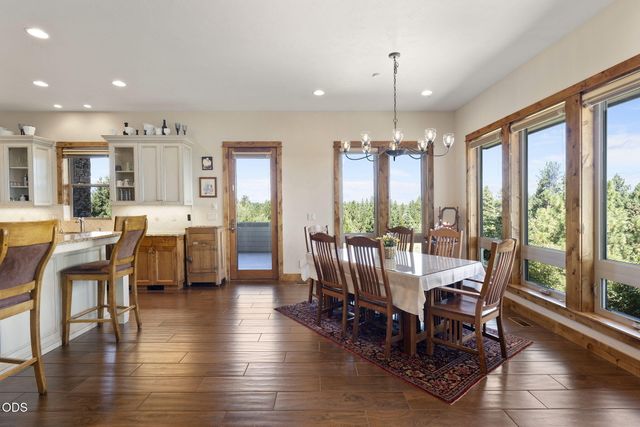 61576 SW Longview Street, Bend, OR 97702