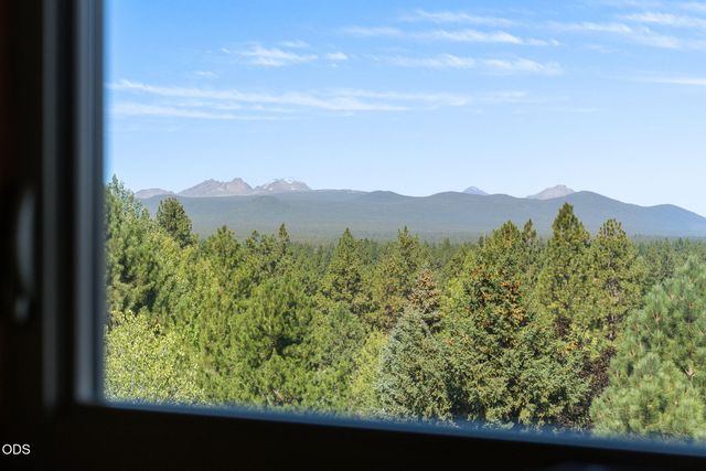 61576 SW Longview Street, Bend, OR 97702