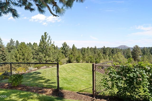 61576 SW Longview Street, Bend, OR 97702