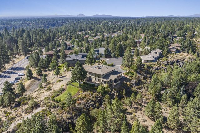 61576 SW Longview Street, Bend, OR 97702