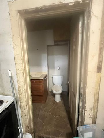 312 Maxwell Street, Maxwell, IA 50161