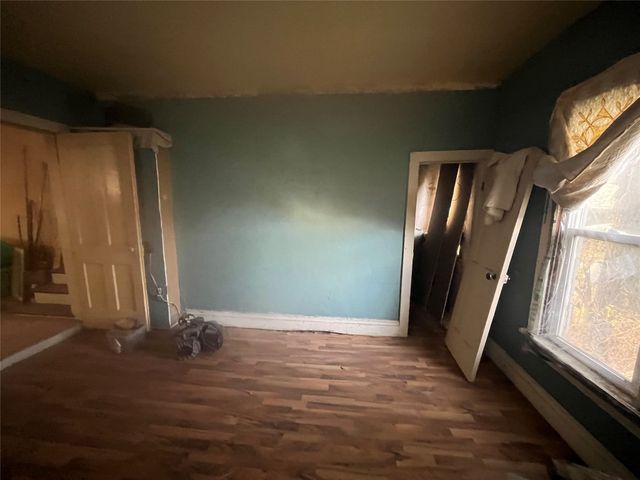 312 Maxwell Street, Maxwell, IA 50161