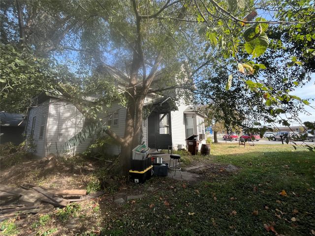 312 Maxwell Street, Maxwell, IA 50161