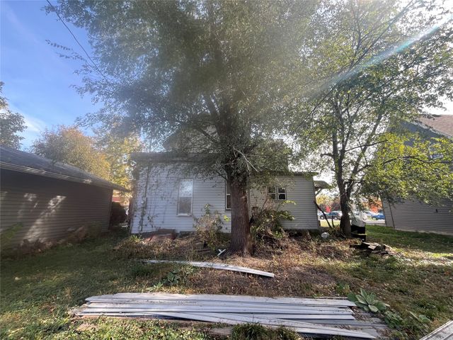 312 Maxwell Street, Maxwell, IA 50161