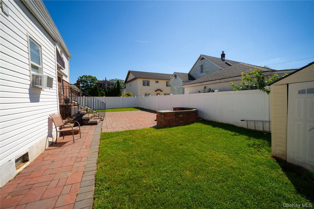 1309 Globe Avenue, Elmont, NY 11003 — photo 3