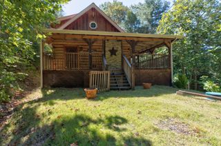645 Right Fork Fixer Road 144, Zoe, KY 41397