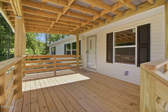 1030 Fishpond Road, Chuckey, TN 37641