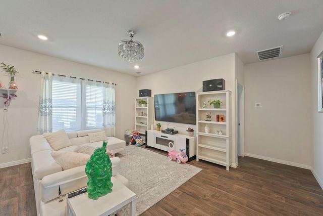 13825 Thomas Wheeler WAY, Manor, TX 78653