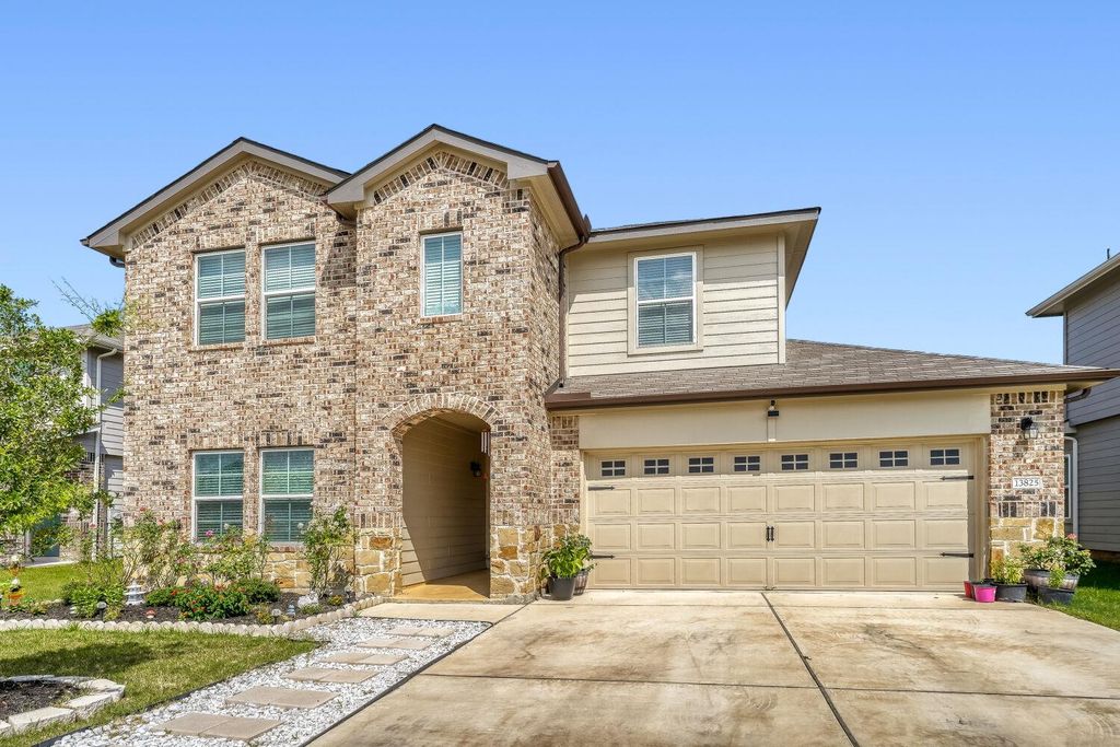 13825 Thomas Wheeler WAY, Manor, TX 78653