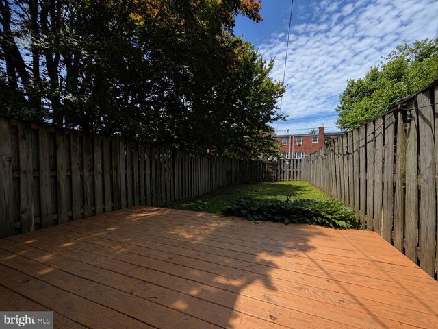 609 S HENRY ST, Alexandria, VA 22314