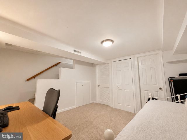 609 S HENRY ST, Alexandria, VA 22314