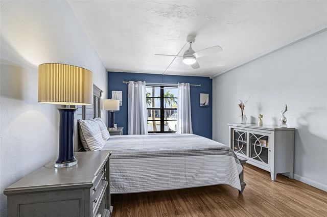 3831 SE 11TH PLACE 101, Cape Coral, FL 33904