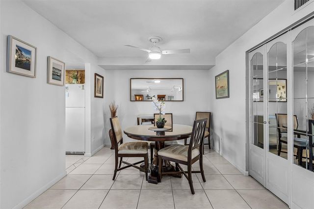 3831 SE 11TH PLACE 101, Cape Coral, FL 33904