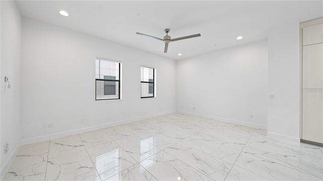 1332 W GRAY STREET 3, Tampa, FL 33606