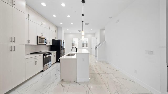 1332 W GRAY STREET 3, Tampa, FL 33606