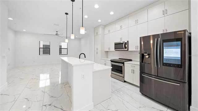 1332 W GRAY STREET 3, Tampa, FL 33606