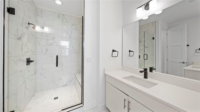 1332 W GRAY STREET 3, Tampa, FL 33606