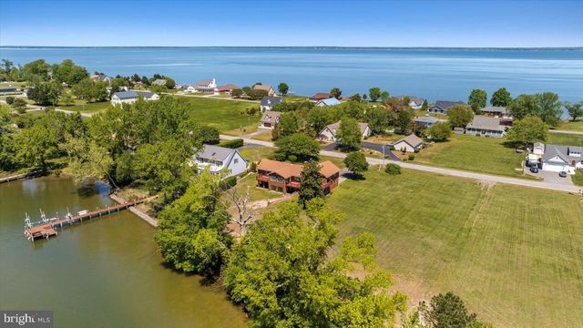 198 CANOE PL, Montross, VA 22520