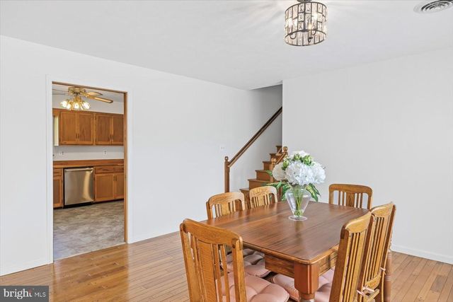 198 CANOE PL, Montross, VA 22520