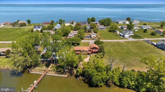 198 CANOE PL, Montross, VA 22520