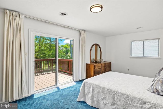 198 CANOE PL, Montross, VA 22520