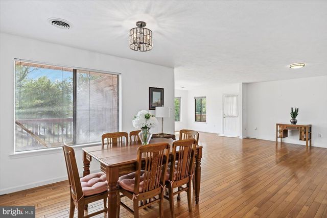 198 CANOE PL, Montross, VA 22520