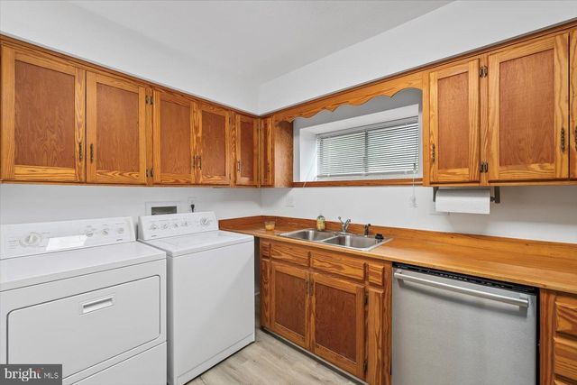 198 CANOE PL, Montross, VA 22520