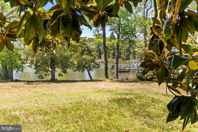 198 CANOE PL, Montross, VA 22520