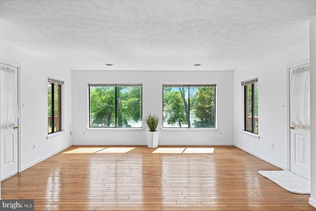 198 CANOE PL, Montross, VA 22520