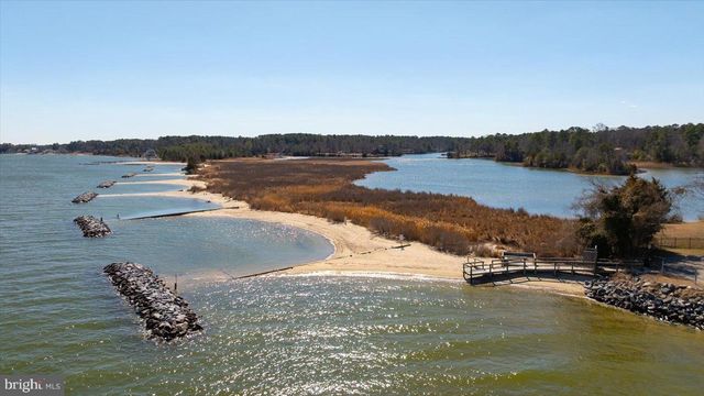 198 CANOE PL, Montross, VA 22520