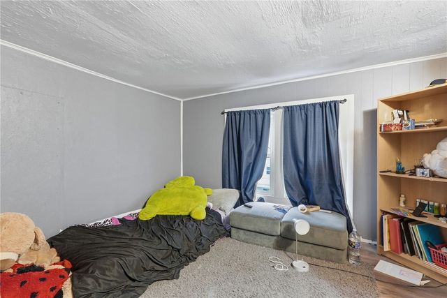 3313 7th Ave, Beaver Falls, PA 15010