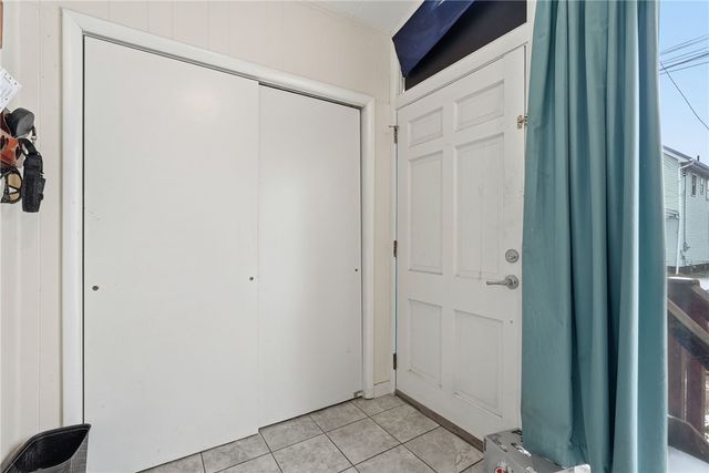 3313 7th Ave, Beaver Falls, PA 15010