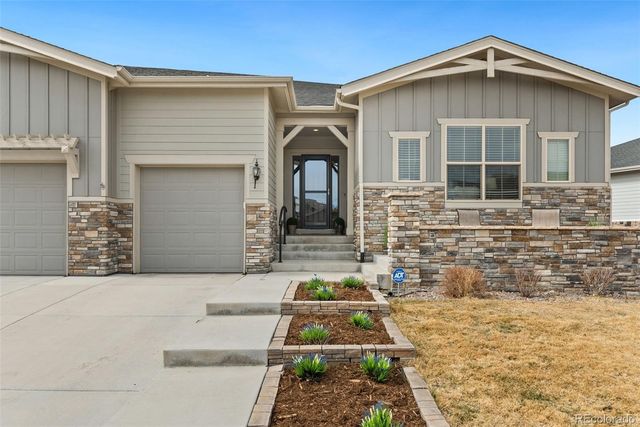 27620 E Lakeview Drive, Aurora, CO 80016