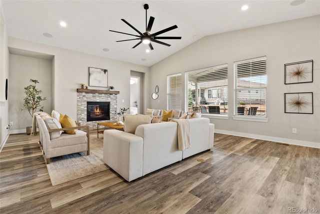 27620 E Lakeview Drive, Aurora, CO 80016