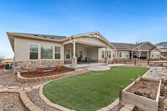 27620 E Lakeview Drive, Aurora, CO 80016