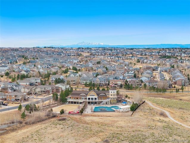 27620 E Lakeview Drive, Aurora, CO 80016